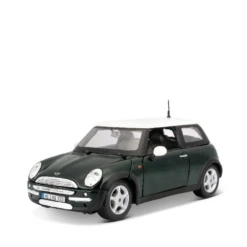Maisto Mini Cooper 1/24 Scale Die-Cast Car Model