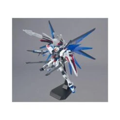 1/100 MG Freedom Gundam Ver.2.0 -Little Things Toys 48831 000 003