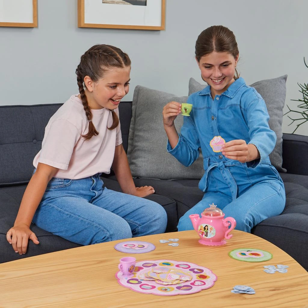 SPIN MASTER Disney Princess Treats And Sweets Tea Party Board Game 3 SPIN MASTER Disney Princess Treats And Sweets Tea Party Board Game - Image 3