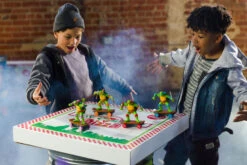 Teenage Mutant Ninja TurtlesSewer Shredders - Donatello -Little Things Toys 71047 D 000 004