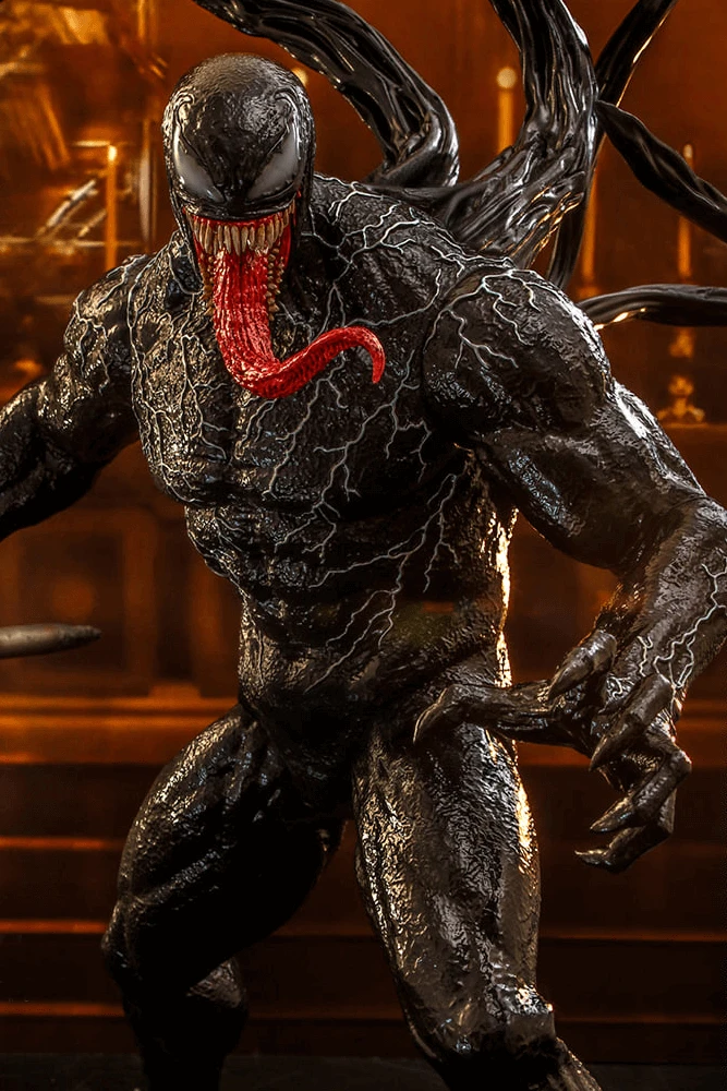 Marvel VENOM: LET THERE BE CARNAGE - VENOM SIXTH SCALE FIGURE BY HOT TOYS 2 Marvel VENOM: LET THERE BE CARNAGE - VENOM SIXTH SCALE FIGURE BY HOT TOYS - Image 2