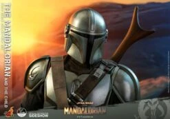 Star Wars Mandalorian & Child 1:4 Action Figure Set By Hot Toys -Little Things Toys CMC 607034 000 005