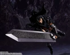 Berserk GUTS (BERSERKER ARMOR) S.H.Figuarts Action Fifure By Bandai Tamashii -Little Things Toys CMC 640291 000 005