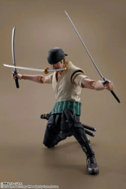 One Piece Roronoa Zoro A Netflix Series: ONE PIECE S.H Figuarts Action Figure By Bandai Tamashii -Little Things Toys CMC 657688 000 005