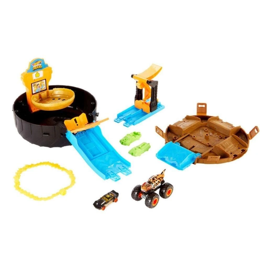 Hot WHeels MT Stunt Tyre Playset 2 Hot WHeels MT Stunt Tyre Playset - Image 2