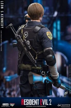 RESIDENT EVIL LEON KENNEDY 1/6 Scale Action Figure By Hot Toys 9 RESIDENT EVIL LEON KENNEDY 1/6 Scale Action Figure By Hot Toys -Little Things Toys HK 118099 000 003