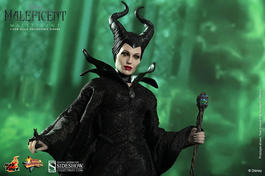 Disney MALEFICENT 1/6 Scale Action Figure By Hot Toys 6 Disney MALEFICENT 1/6 Scale Action Figure By Hot Toys - Image 6
