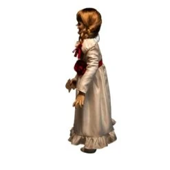 The Conjuring - Annabelle Life Size Prop Doll By Trick Or Treat Studios 8 The Conjuring - Annabelle Life Size Prop Doll By Trick Or Treat Studios -Little Things Toys MAWB100 000 003