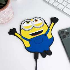 Despicable Me Minions: The Rise Of Gru Charging Mat -Little Things Toys NUM 431633 000 005