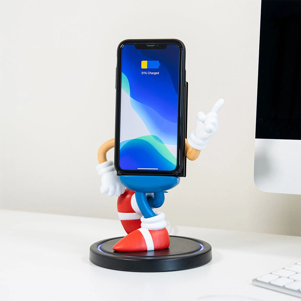 Power Idolz Sonic The Hedgehog Wireless Charging Dock 4 Power Idolz Sonic The Hedgehog Wireless Charging Dock - Image 4