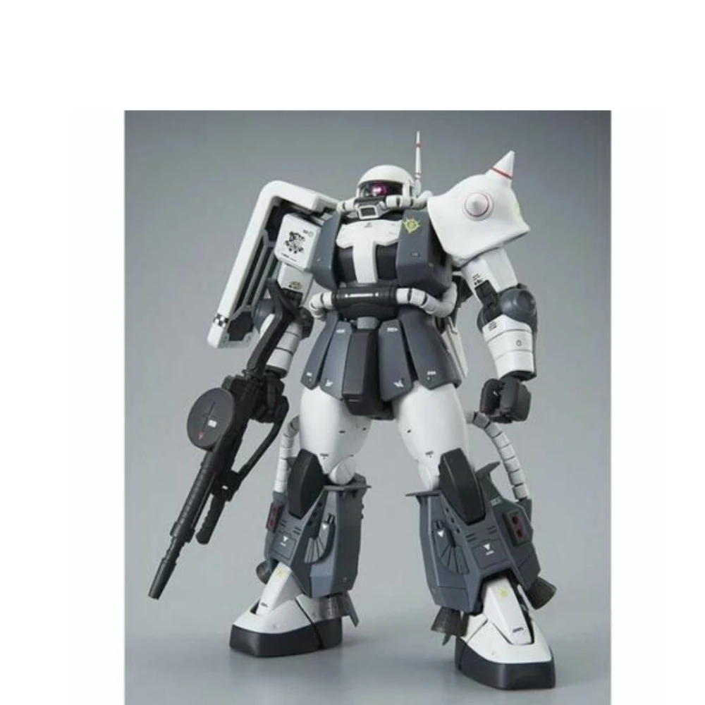 Bandai: 1/100 MG Zaku II High Mobility Type Eric Mansfield Custom 1 Bandai: 1/100 MG Zaku II High Mobility Type Eric Mansfield Custom