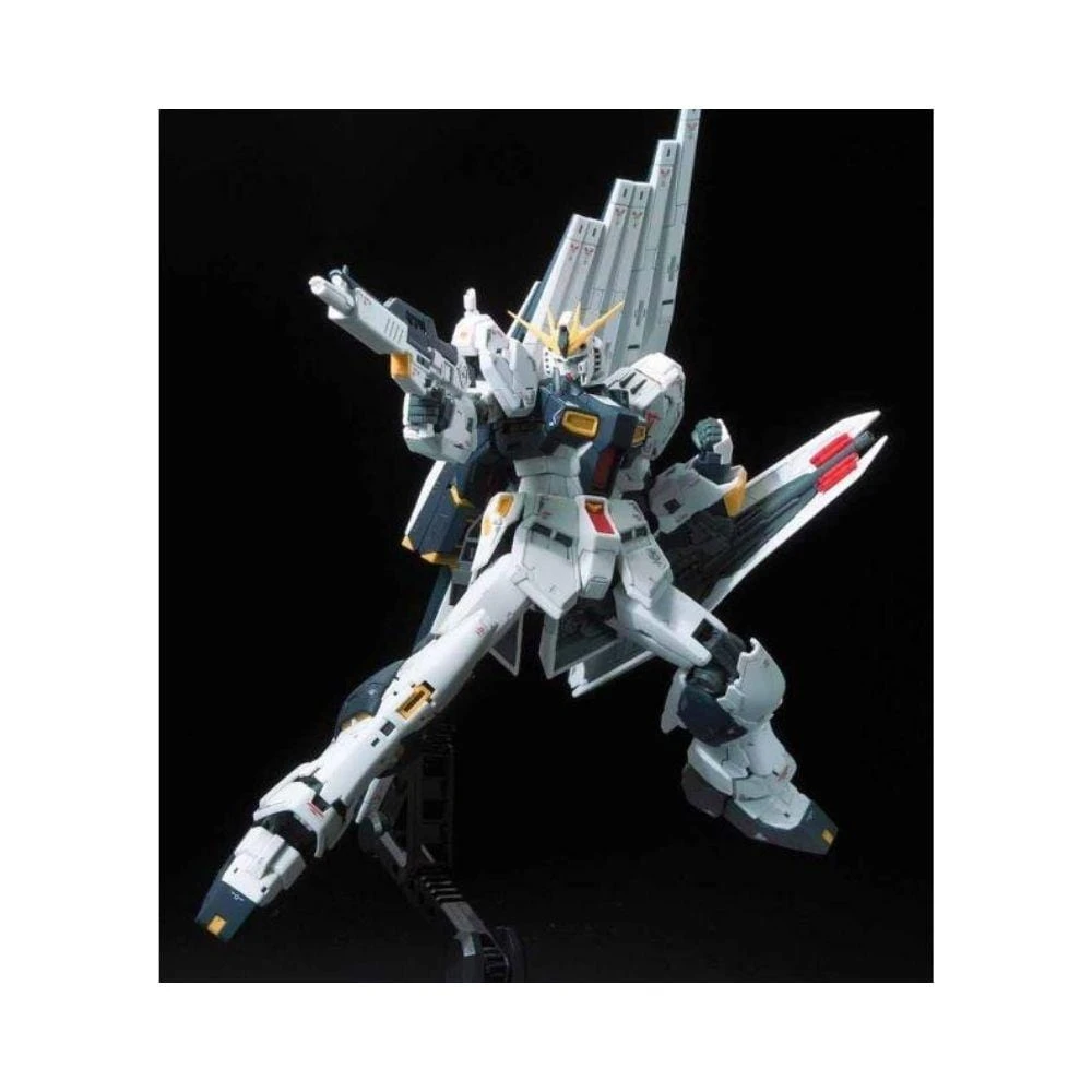 1/144 RG #32 Nu Gundam 4 1/144 RG #32 Nu Gundam - Image 4