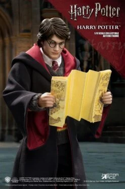 Harry Potter 1/6 Scale School Uniform Action Figure By STAR ACE TOYS -Little Things Toys TF 888257 000 004