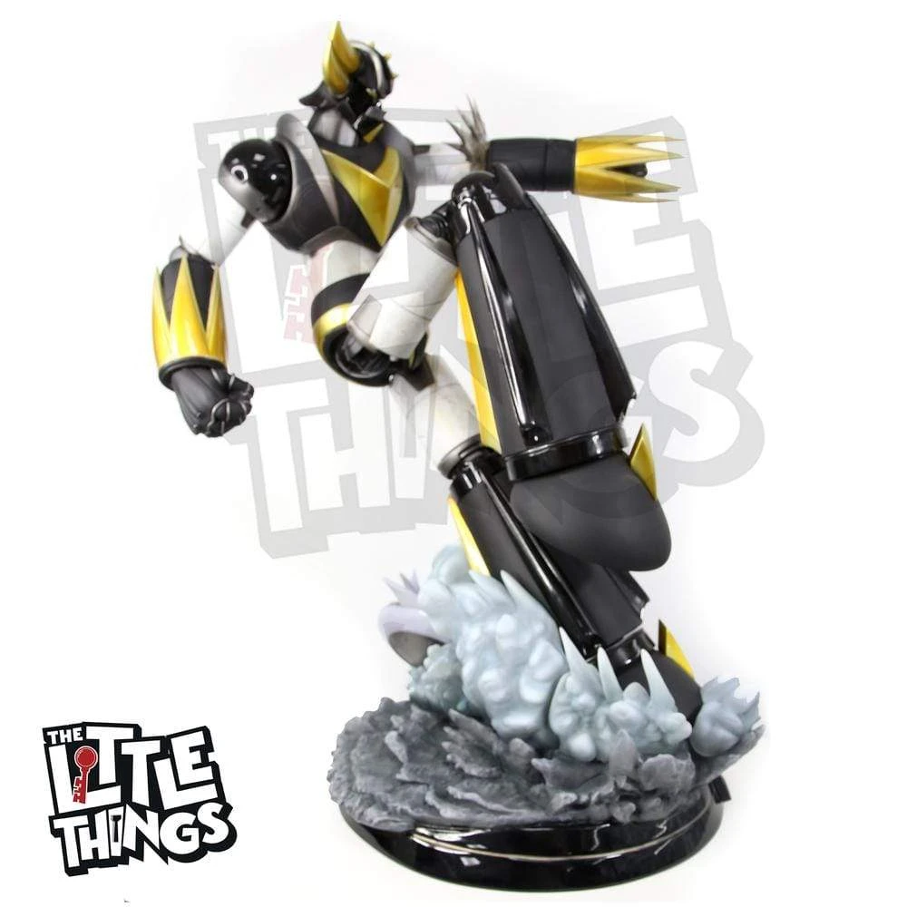 Black Grendizer HQS Dubai Exclusive 3 Black Grendizer HQS Dubai Exclusive - Image 3